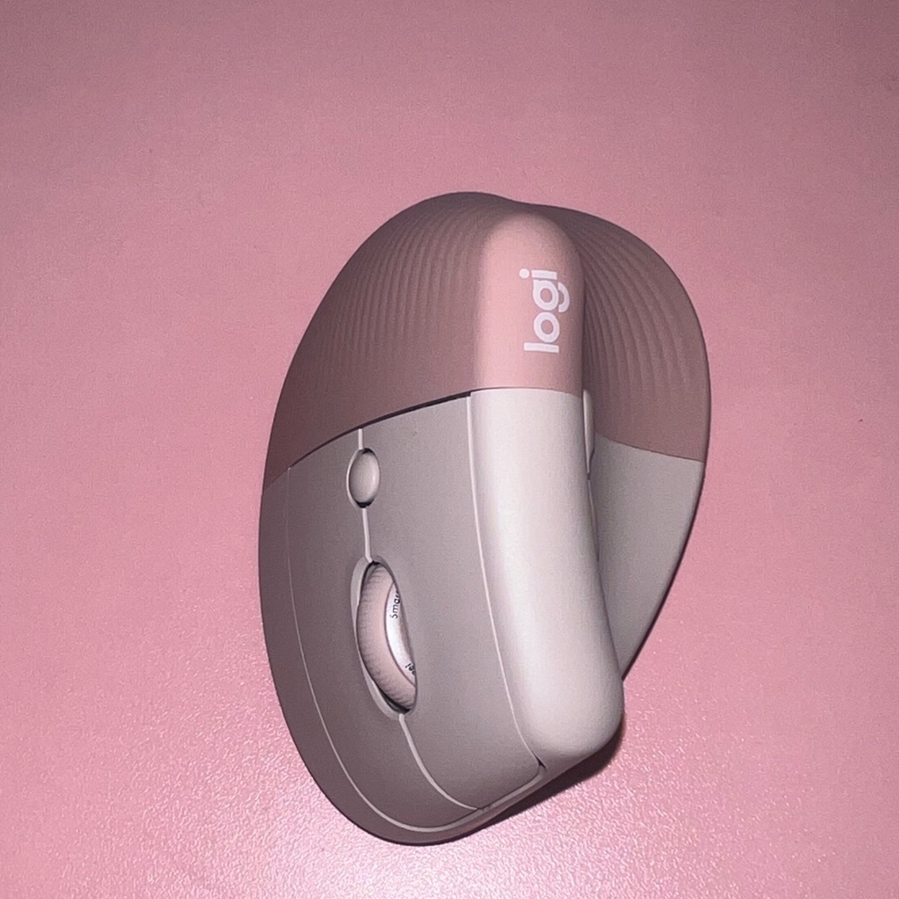 Logitech Lift Vertical Ergonomic Mouse